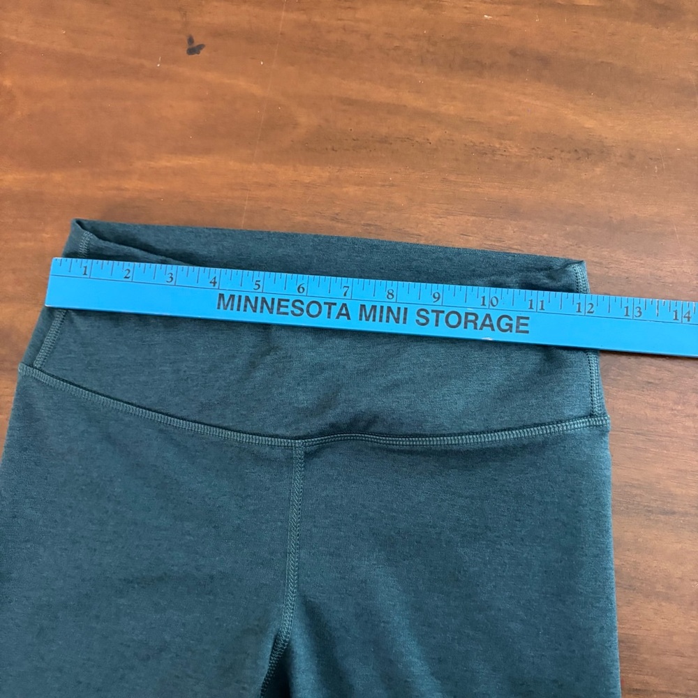 Old Navy Women’s Small Cloudcomfy Green Leggings High Rise fall cozy - Picture 6 of 7